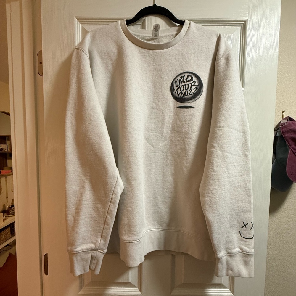 Louis Tomlinson World Tour 2022 Crewneck